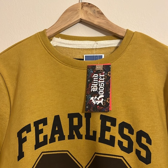 Sweatshirt - Picture 2 of 4